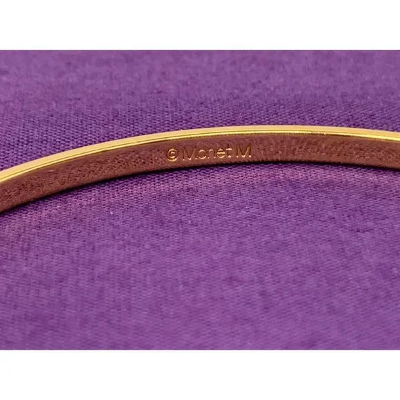 Monet Gold Tone Bracelet Woman’s Jewelry - Picture 3 of 4